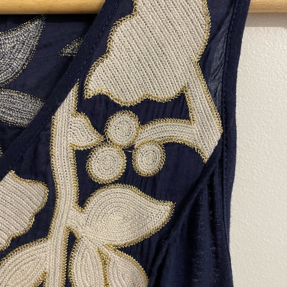 Gorgeous Anthropologie Floreat Top - Picture 9 of 9